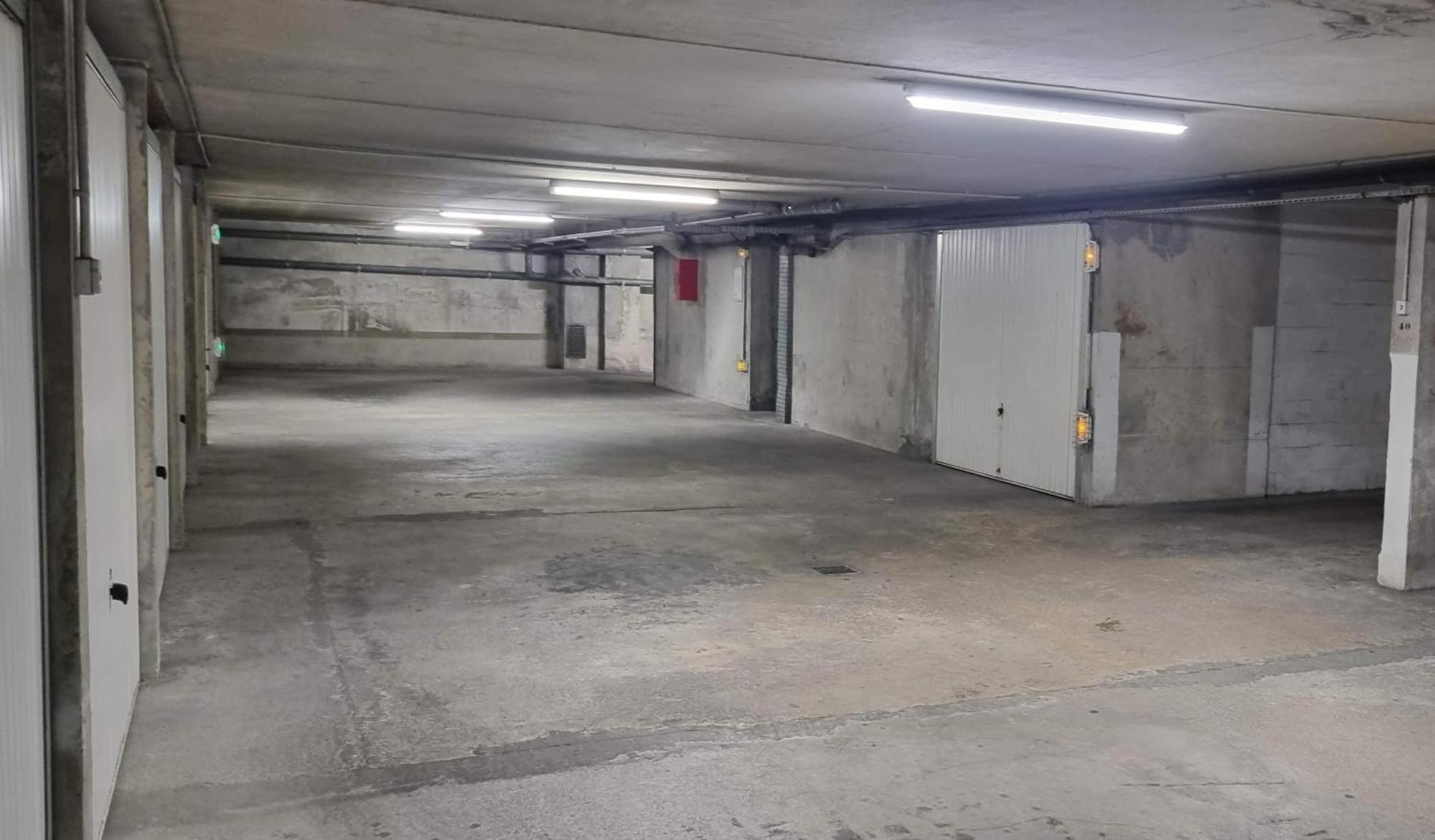 Le Cap St-charles - Spacieux Dernier Etage - Terrasses - Climatisation - Parking Apartment *