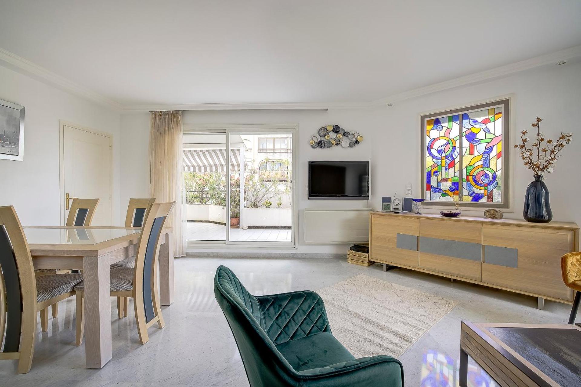 Le Cap St-charles - Spacieux Dernier Etage - Terrasses - Climatisation - Parking Juan-les-Pins