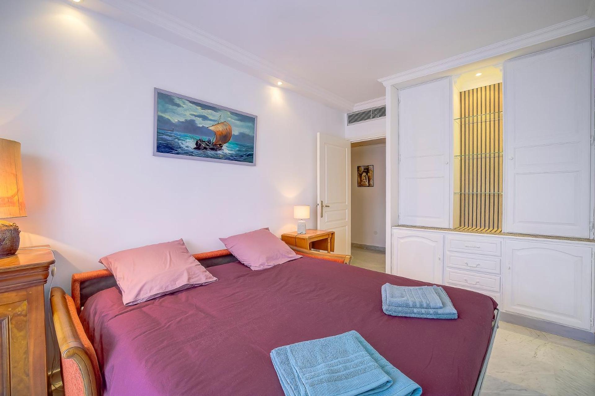 Le Cap St-charles - Spacieux Dernier Etage - Terrasses - Climatisation - Parking Apartment